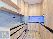 Pronjem novostavby 2+kk s balkonem, parkovacm stnm a sklepem, Praha 8 - imice, ul. Hraeho