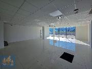 Pron�jem obchodn�ch prostor/showroomu (278,5 m2), SHOP PARK �estlice, Pr�honick� ul.