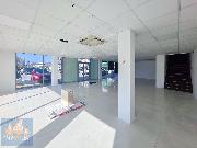 Pron�jem obchodn�ch prostor/showroomu (278,5 m2), SHOP PARK �estlice, Pr�honick� ul.