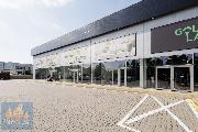 Pron�jem obchodn�ch prostor/showroomu (142,4 m2), SHOP PARK �estlice, Pr�honick� ul.