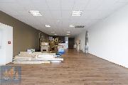 Pron�jem obchodn�ch prostor/showroomu (267,8 m2), SHOP PARK �estlice, Pr�honick� ul.