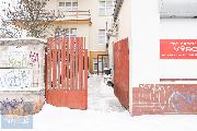 Pron�jem obchodn�ho prostoru 40 m? + z�zem� 100 m?, Praha 10 - Stra�nice, ul. Po�ernick�