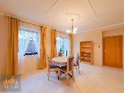 Pron�jem prostorn�ho rodinn�ho domu 7+kk (570 m2), Praha 6 - �epy (B�l� Hora), ul. Doubrav�nova