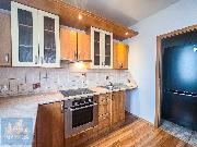 Pron�jem sv�tl�ho bytu 2+kk (52 m2) s balkonem, sklepem a GS, Praha 5 - Stod�lky, ul. Symfonick�