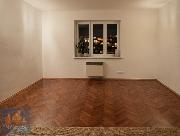 Pron�jem sv�tl�ho bytu 2+kk se zahradou v klidn� ��sti Podol�, Praha 4 - Kaplick�