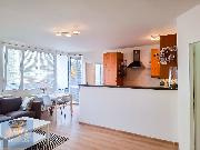 Pronjem svtlho bytu 4+kk (91,4 m2) se temi lodiemi  - Praha 10, Vrovice , ul. Kazask