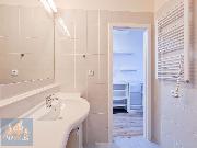 Pron�jem �tuln�ho bytu 1+kk (16,4 m2) s k�j�, Praha 5 - Jinonice, ul. Peroutkova