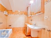 Pron�jem vybaven�ho bytu 2+kk (64,6 m2) se sklepem, Praha 10 - Horn� M�cholupy, ul. Bolo�sk�