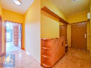 Pron�jem vybaven�ho bytu 2+kk (64,6 m2) se sklepem, Praha 10 - Horn� M�cholupy, ul. Bolo�sk�