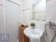 Pron�jem zrekonstruovan�ho bytu 1+kk (24,2 m2) se sklepem, Praha 4 - Bran�k, ul. Vav�enova