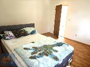 Rodinn� d�m 2+1 s gar�� a pozemkem 1 300 m?, Praha-z�pad - Jino�any