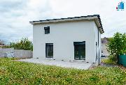Prodej novostavby rodinn�ho domu s gar��, N��any � ul. Gener�la Holeky