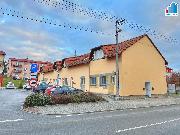 Pron�jem - Byt 1+1 v obci Tlu�n�, ulice Hlavn�