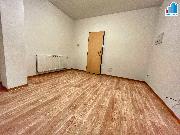 Pron�jem - Byt 1+1 v obci Tlu�n�, ulice Hlavn�