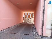 Pron�jem gar�ov�ho st�n� v Plzni na Slovanech