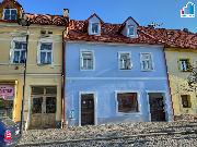 Pron�jem - Obchodn� prostory 95 m? p��mo na n�m�st� v Plan�