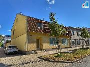 Pron�jem - Obchodn� prostory o velikosti 160 m2 v N��anech