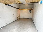 Pron�jem - Prostorn� �adov� gar�e, Plze� � Rokycansk� (u NC TESCO)