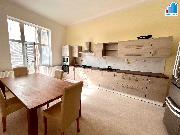 Pron�jem prostorn�ho bytu 3+1 v Plzni, n�m�st� T.G.M.