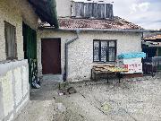 Dm se zahradou v eli