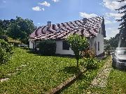 Rodinn� s�dlo  s pozemky ,gar�emi a zahradou, v Hlubo�anech u Vy�kova