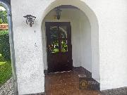 Rodinn� s�dlo  s pozemky ,gar�emi a zahradou, v Hlubo�anech u Vy�kova