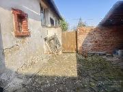 Rodinn� d�m v Komo�anech