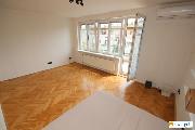 1+kk, 28m2 + krasn velk terasa 8m2, u parku Jezerka