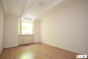 2+1, 47m2, Praha 6, Terronsk� ulice, u metra Dejvick�, 2 nepr�choz� pokoje 19m2 a 14m2