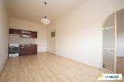 2+kk, 42m2, neza��zeno, Praha 8 - Libe�, orientace oken do vnitrobloku