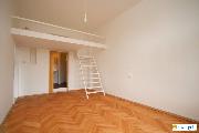 2+kk, 43m2, 2. patro cihlov�ho domu, u parku Jezerka, ulice Pod L�zn�
