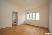 Kompletn� rekonstrukce: 2+kk s balkonem, 40m2, Praha 5 - Ko���e