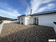 NOV� CENA ! Prodej  RD  286 m2 + 79 m2 terasa, pozemek 1173 m2, Sulice-Hlubo�inka, Praha v�chod.