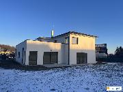NOV� CENA ! Prodej  RD  286 m2 + 79 m2 terasa, pozemek 1173 m2, Sulice-Hlubo�inka, Praha v�chod.