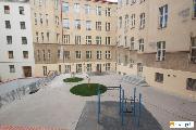 Obchodn� prostor 102m2 s kancel��� nebo skladem, Praha 3, T�boritsk� ulice, nedaleko Ol�ansk�ho n�m.