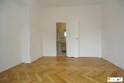 Od kvtna: Nov 4+1, 160 m + balkon, zahrada, Gabkova, Praha 8 Libe.