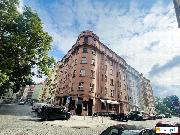 Po rekonstrukci, 2+kk, 59 m2, He�manova, Praha 7 Hole�ovice.