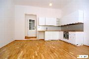 Po rekonstrukci, 2+kk, 59 m2, He�manova, Praha 7 Hole�ovice.