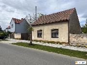 Rodinn� d�m 55 m2 s pozemkem 746 m? v obci Semice