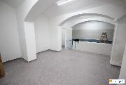 Sklad, d�lna, prostor 90m2 v suter�nu domu, Praha 3 - �i�kov