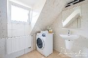 Podnjem podkrovnho  bytu 2kk, 60m2 ve vilovm dom v blzkosti metra B - Rajsk zahrada - Praha 9