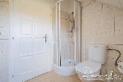 Podnjem podkrovnho  bytu 2kk, 60m2 ve vilovm dom v blzkosti metra B - Rajsk zahrada - Praha 9