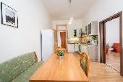 Prodej bytu 2+kk, 43 m2, ul. Pstavn, Praha - Holeovice