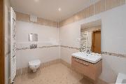 Prodej bytu 2+kk, 61 m2 s balkonem a gar��, ul. Pavla Bene�e, Praha - Let�any