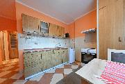 Prodej bytu 3+1 68 m2 Hrabinsk�, �esk� T��n