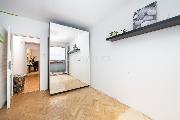 Prodej bytu 3+kk s lod�i�, balkonem a sklepem v klidn� ulici Bulharsk�, Vr�ovice, Praha 10
