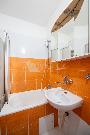 Prodej bytu 3+kk s lod�i�, balkonem a sklepem v klidn� ulici Bulharsk�, Vr�ovice, Praha 10