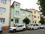 Prodej hezkho, podkrovnho bytu v cihlovm dom 3+1 87 m2 + sklep 13 m2, Stehlkova, Slan