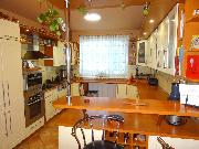 Prodej hezkho rodinnho domu 282 m2 uitn plochy, na pozemku 485 m?, ulice Ctolibsk, Louny