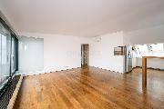 Prodej mimodnho mezonetovho bytu 4+kk, 133m2 s terasou ul. Ke Stranick, Praha 10
